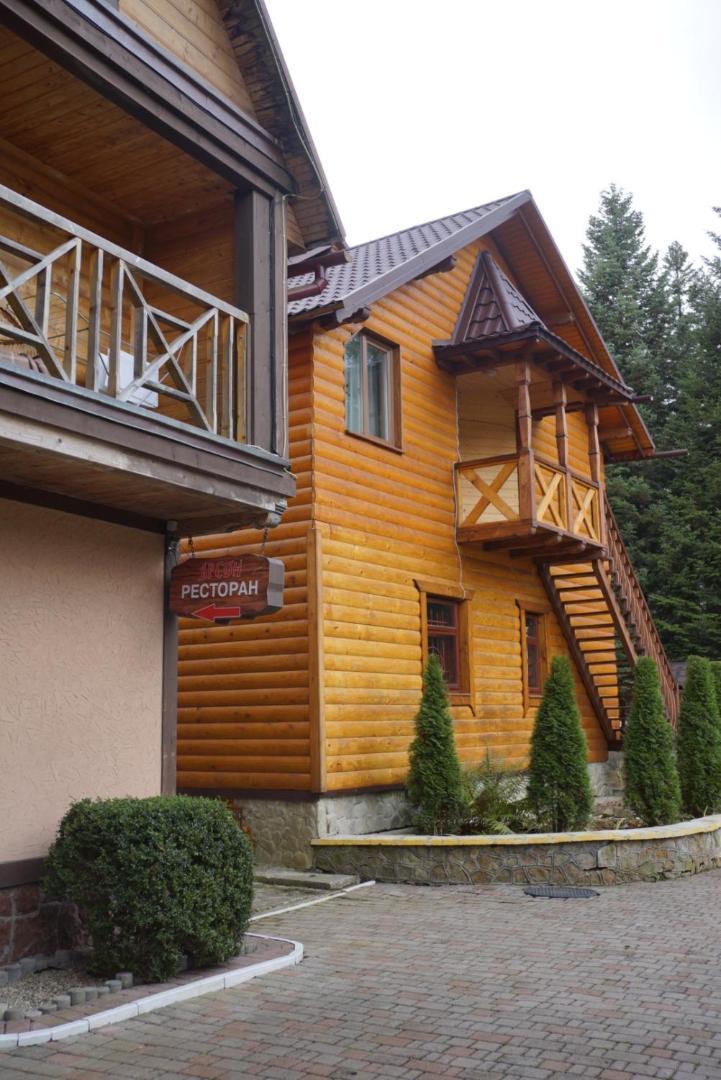 Садиба Nad Prutom Jaremtje Exteriör bild