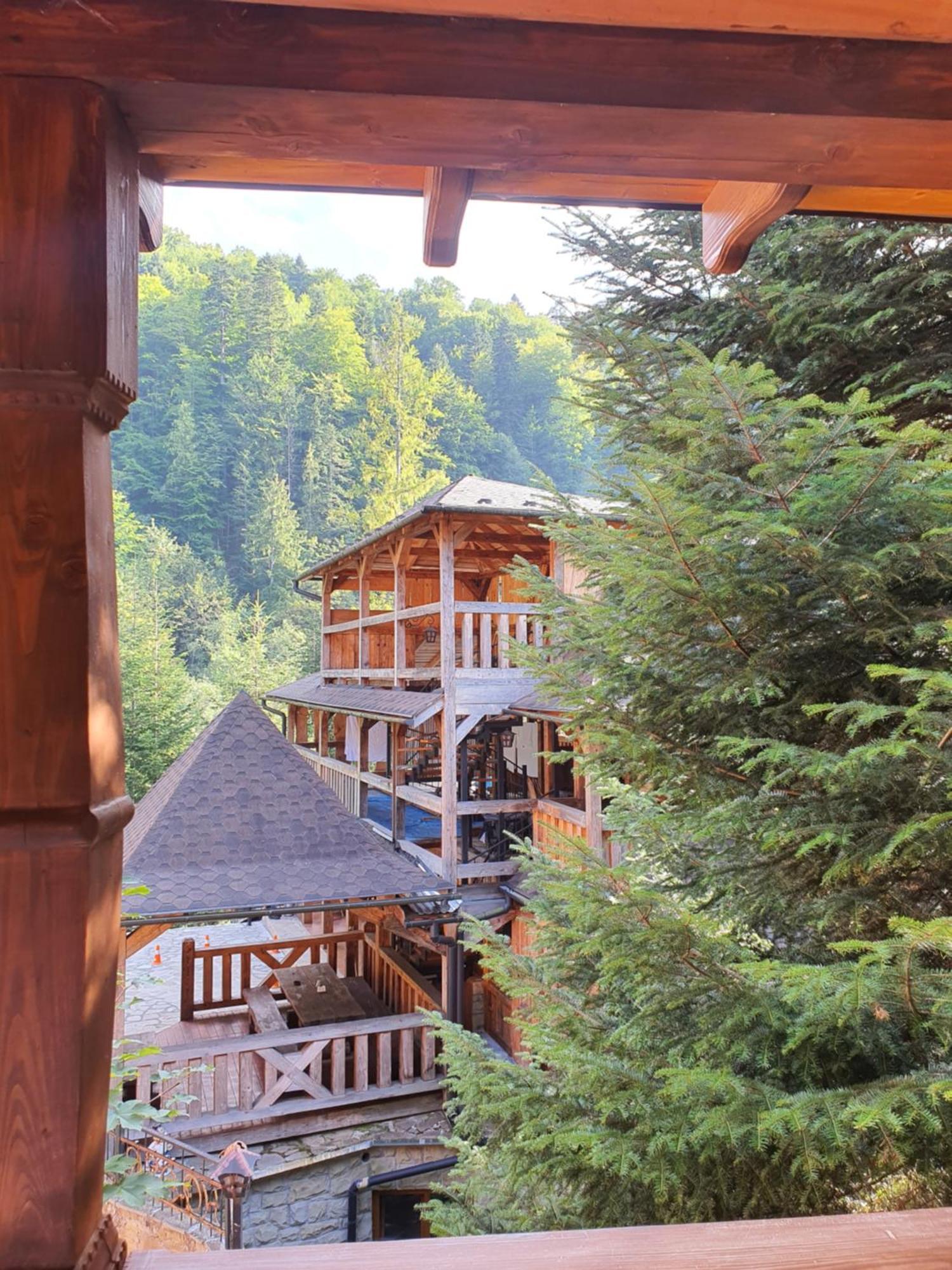 Садиба Nad Prutom Jaremtje Exteriör bild